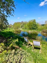 Ein besonderer Platz am Frei-Hof Teich.  | © SONNENTOR