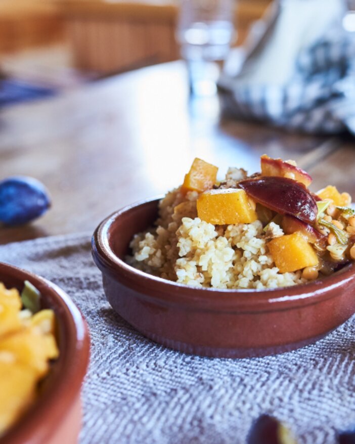 Tajine mit Kürbis und Zwetschken - SONNENTOR.com